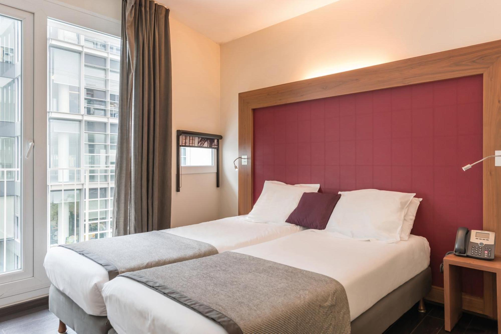 Two-Bedroom Souplex Apartment,1208527654:JPEG